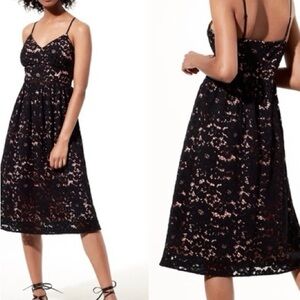 Aritzia Babaton Black Lace Dress - sz 2 - Like New!